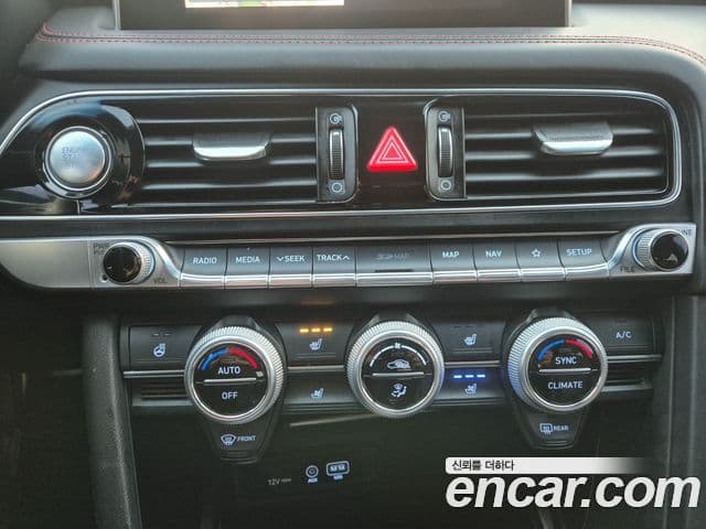 Genesis G70 Sport пакет, 2018 10