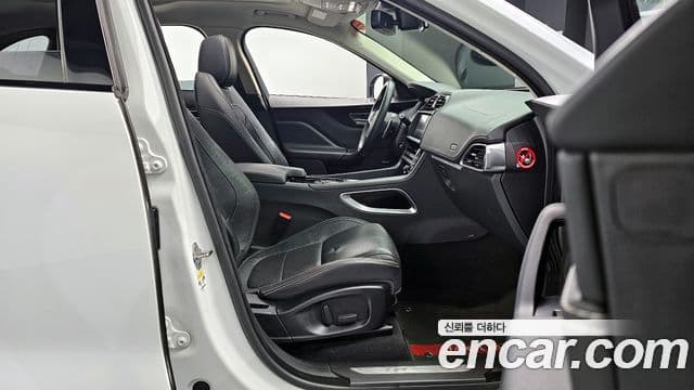 Jaguar F-PACE 20d R-Sport, 2018 10