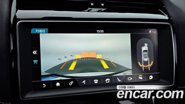 Jaguar F-PACE 20d R-Sport, 2018 15