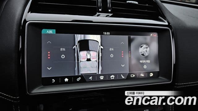 Jaguar F-PACE 20d R-Sport, 2018 16