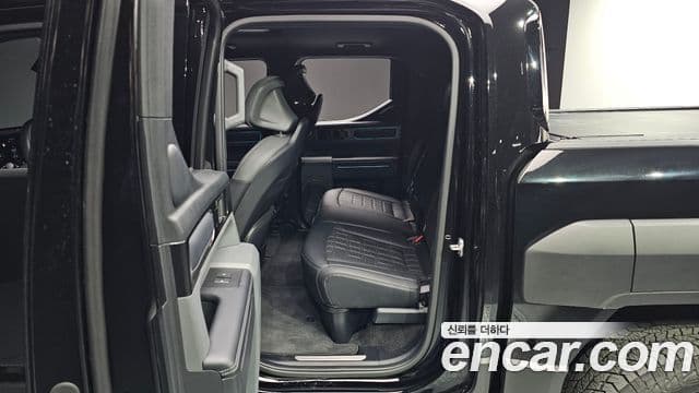 Kia 타스만 X-Pro, 2026 11