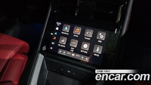 Porsche Panamera (976), 2025 17