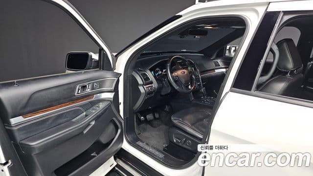 Ford Explorer 5세대, 2018 10