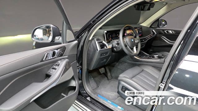 BMW X5 (G05) xDrive 50e xLine, 2025 10