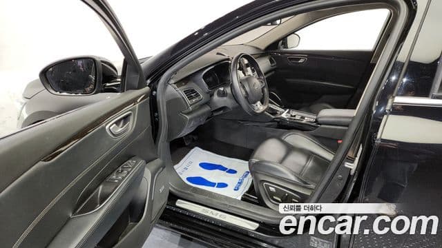 Renault Korea(Samsung) SM6 2.0 LPe RE (для людей с инвалидностью), 2016 10