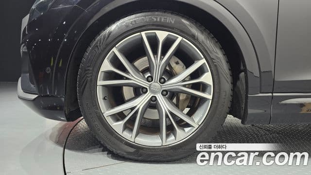 Audi Q8 (4M) Premium, 2020 все фото