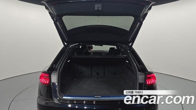 Audi Q8 (4M) Premium, 2020 20