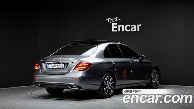 Mercedes-Benz E-класс W213 Avantgarde, 2017 2