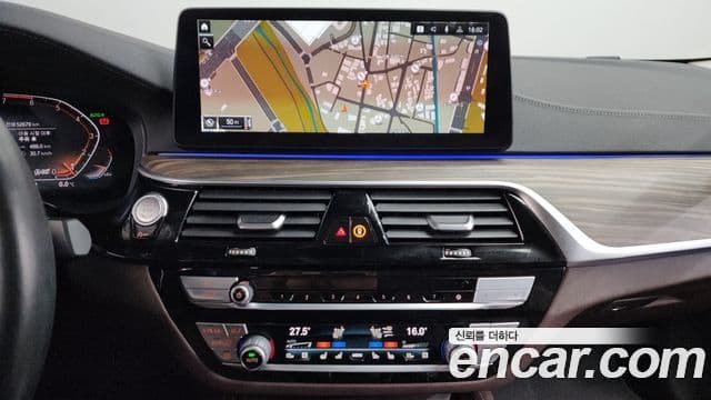 BMW 5시리즈 (G30) Luxury, 2022 14