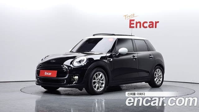 Mini Cooper 3세대, 2016 1