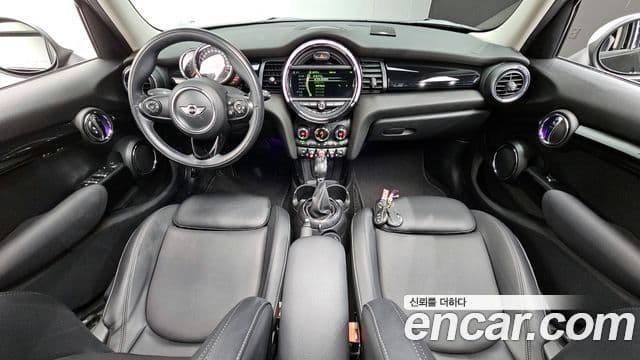Mini Cooper 3세대, 2016 7