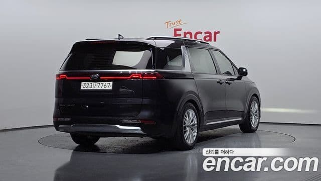 Kia Carnival 4세대 Signature, 2021 2
