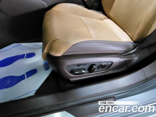 Lexus ES300h 7세대 Luxury Plus, 2019 16