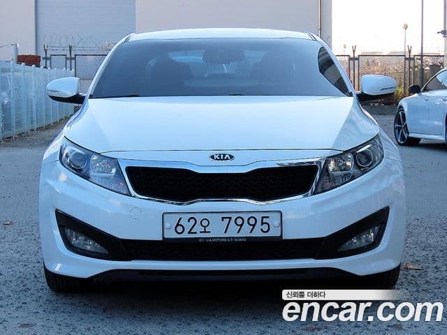 Kia K5 Luxury, 2012 1