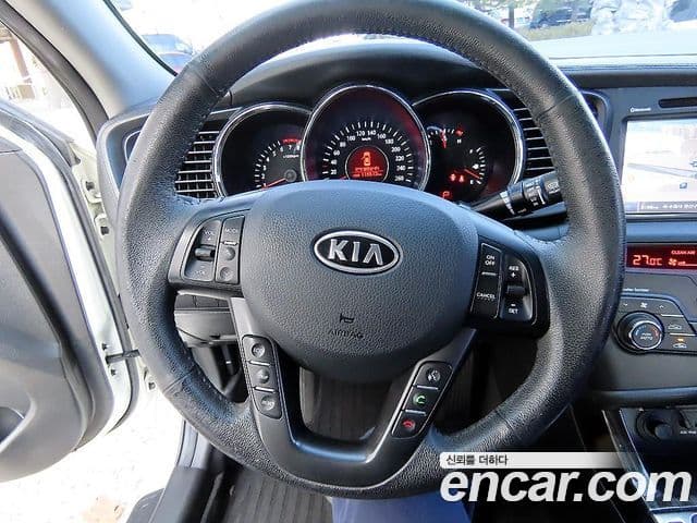 Kia K5 Luxury, 2012 8