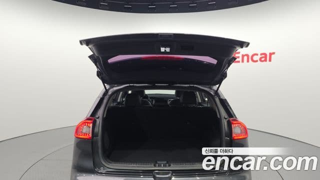 Kia Niro EV Noblesse, 2021 20