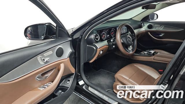 Mercedes-Benz E-класс W213 Avantgarde, 2018 11