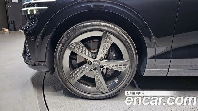 Genesis GV70, 2024 все фото