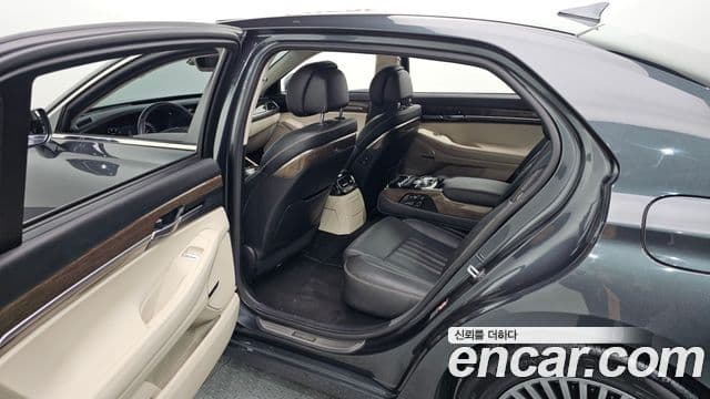 Genesis G90 Luxury, 2019 13