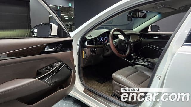 Kia All New K7 3.0 GDI Limited, 2018 11