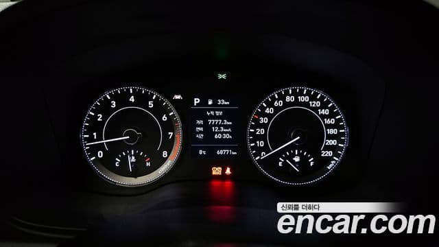 Hyundai Venue 1.6 Smart, 2020 8