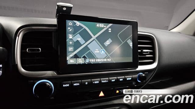 Hyundai Venue 1.6 Smart, 2020 16