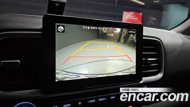 Hyundai Venue 1.6 Smart, 2020 17