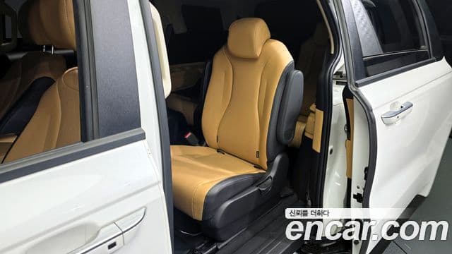 Kia Carnival 4세대 Prestige, 2023 11