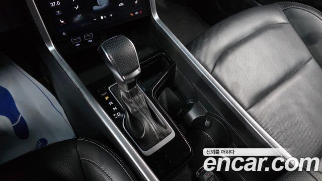 KG모빌리티(SsangYong) Torres T5, 2023 9