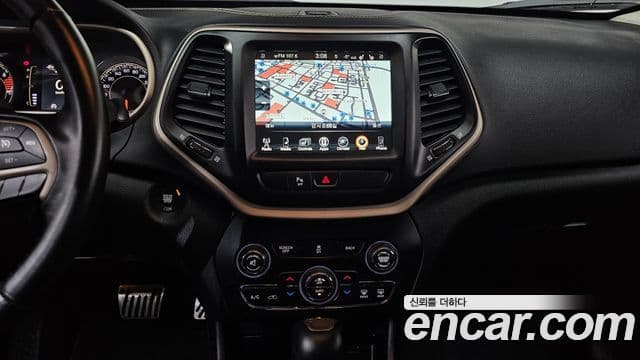 Jeep Cherokee(KL) 2.4 Longitude AWD, 2017 14