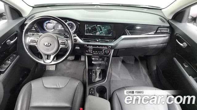 Kia The / новый New Niro Prestige, 2020 7