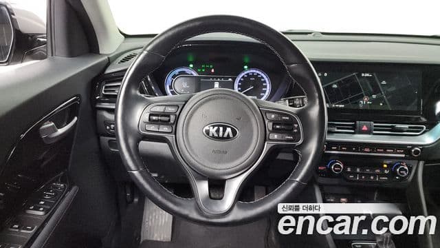 Kia The / новый New Niro Prestige, 2020 13