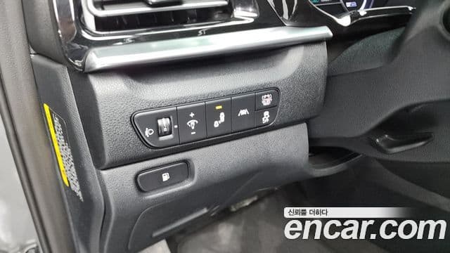 Kia The / новый New Niro Prestige, 2020 18