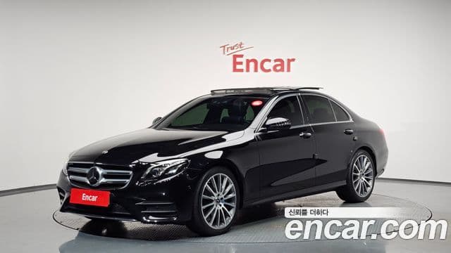 Mercedes-Benz E-класс W213 AMG Line, 2020 1