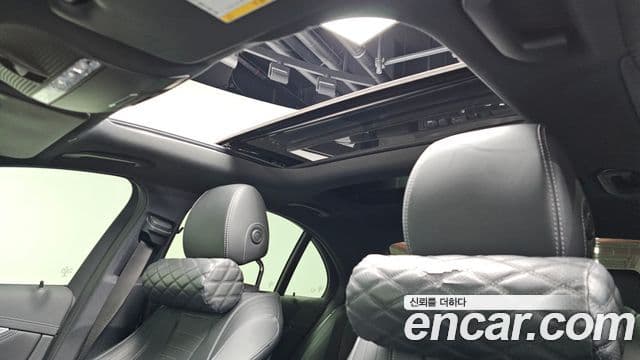 Mercedes-Benz E-класс W213 AMG Line, 2020 18