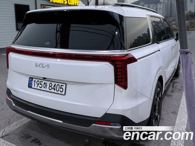 Kia The / новый New Carnival 4세대 Signature, 2024 3