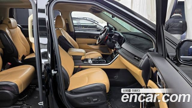 Kia Carnival 4세대 Signature, 2021 11