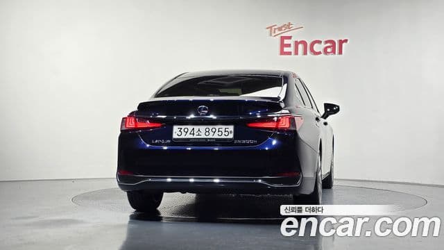 Lexus ES300h 7세대 Executive, 2020 4