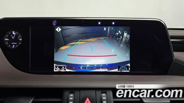 Lexus ES300h 7세대 Executive, 2020 15