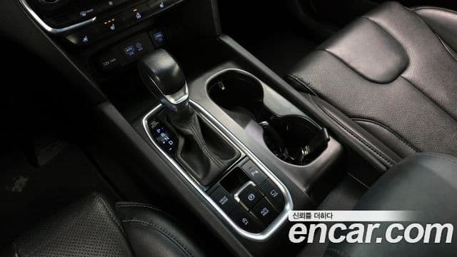 Hyundai Santa Fe TM Exclusive, 2020 9