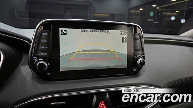 Hyundai Santa Fe TM Exclusive, 2020 16