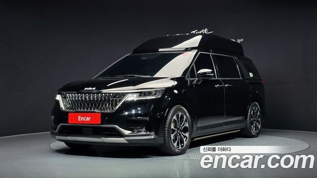 Kia Carnival 4세대 бензин 9인승 High Limousine(компания по спецнадстройкам), 2023 1