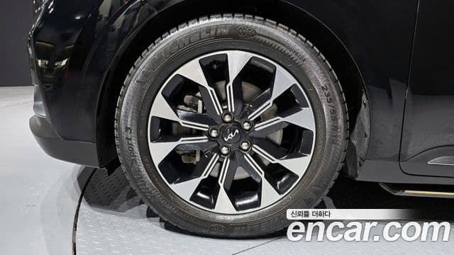 Kia Carnival 4세대 бензин 9인승 High Limousine(компания по спецнадстройкам), 2023 все фото