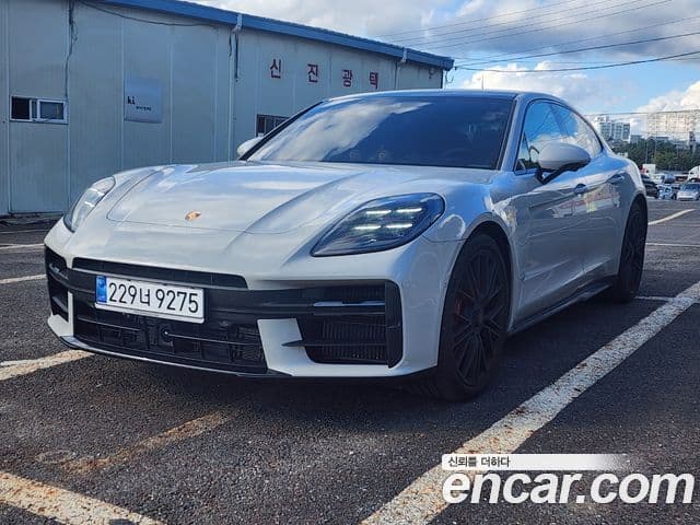 Porsche Panamera (976) 4.0 GTS
