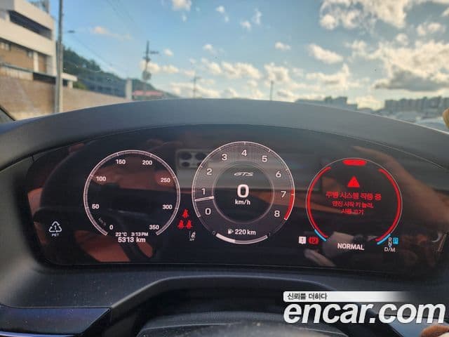 Porsche Panamera (976) 4.0 GTS, 2025 9