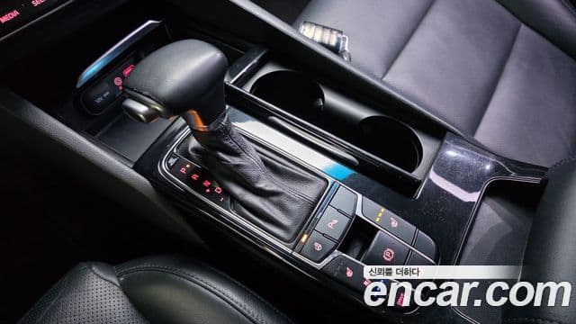 Kia All New K7 Prestige, 2016 9