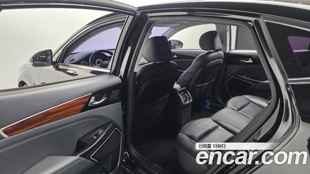 Kia All New K7 Prestige, 2016 17