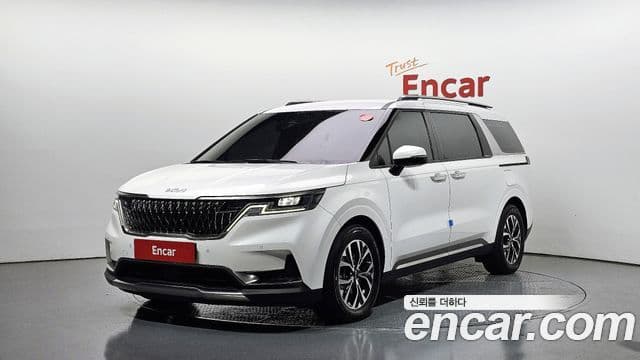 Kia Carnival 4세대 Signature, 2022 1