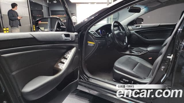 Kia The / новый New K7 Prestige Special, 2013 10