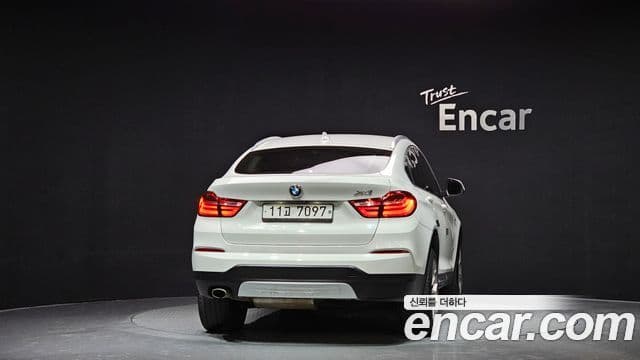 BMW X4 (F26), 2015 4